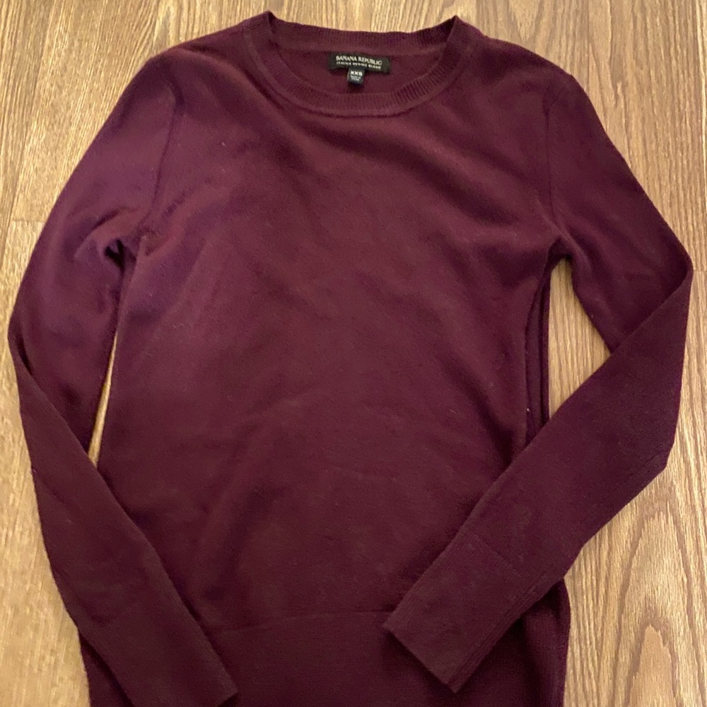 Banana Republic Merino Sweater- burgundy XXS